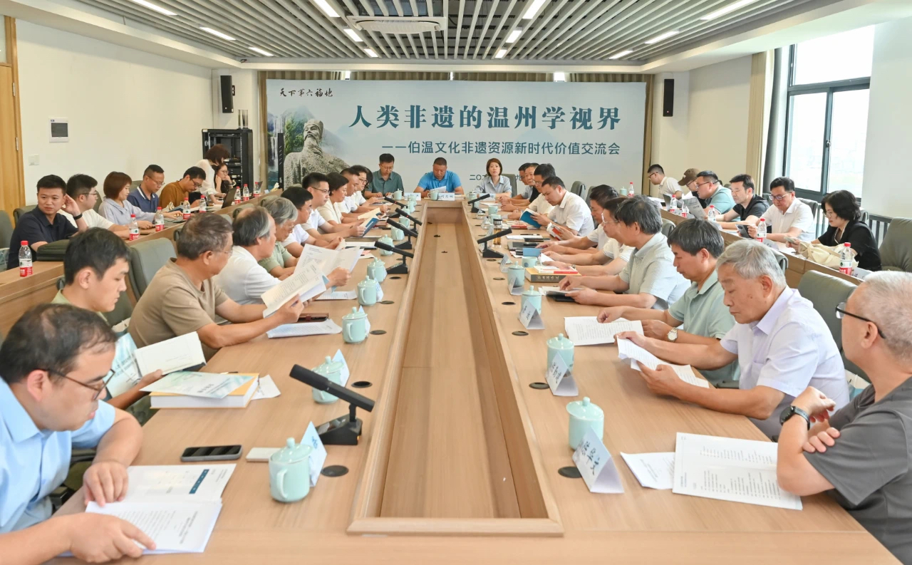 微信图片_2025-07-11_215351_294.jpg